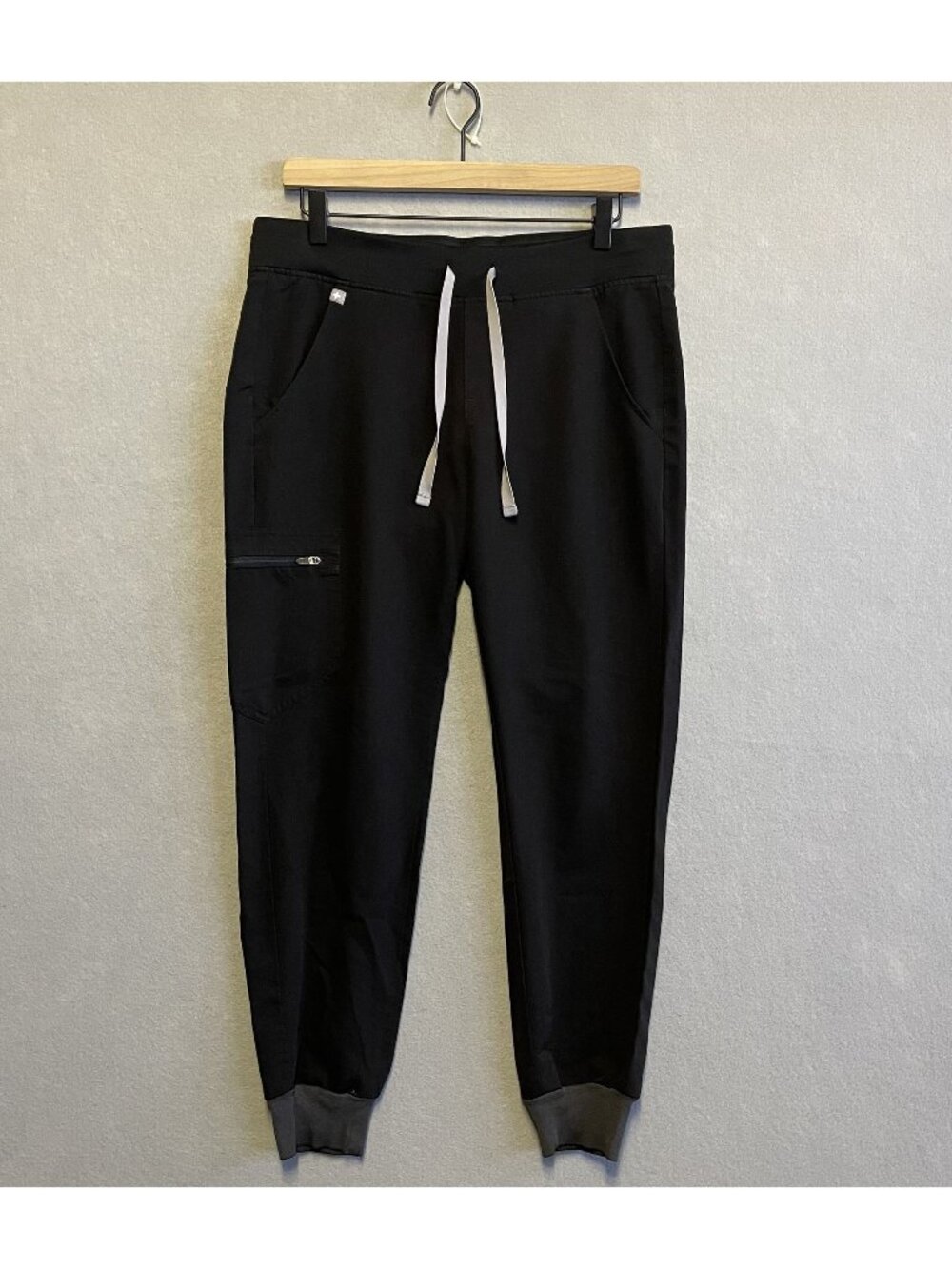 FIGS Zamora Jogger Scrub Pants Black Side Zip Pocket Ribbed Cuffs Size S/P